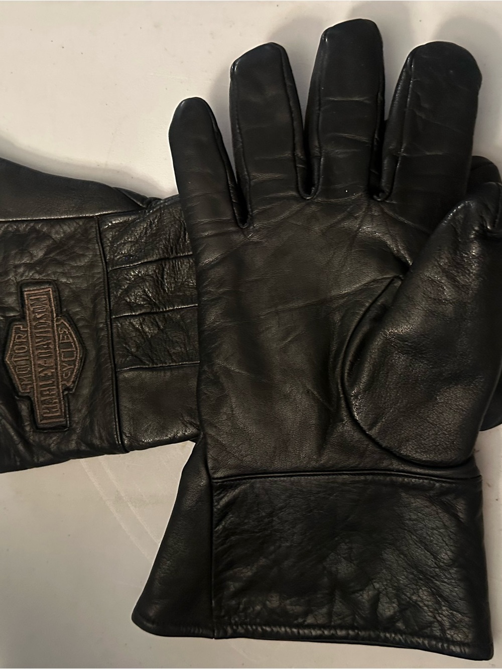 Harley-Davidson Black Leather Motorcycle Gloves with Embossed Logo